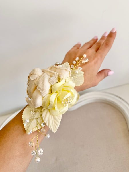 Light Yellow Corsage and Boutonniere Set, Ivory Prom Party Corsage Set