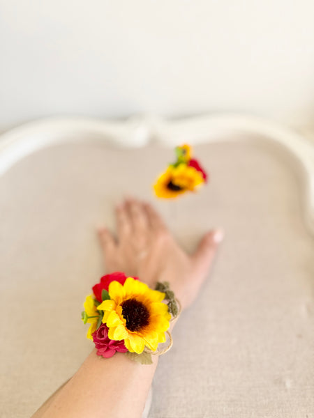 Sunflower Rose Corsage Boutonnières Set, Wedding Wrist Corsage, Rustic Wedding Corsage, Prom Corsage, Bridesmaids Corsage, Bridal Bracelets