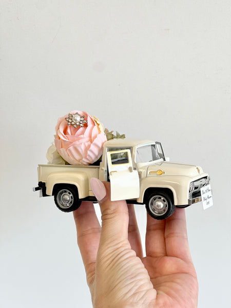 Car Wedding Favors, Car Wedding Favors for Guests, Baby Shower, Personalized Party Favors, Blush Wedding Gifts, Custom Bride Shower Favors