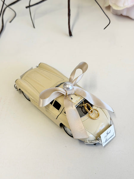 Vintage Elegance Car Wedding Favors with Rings, Retro Car Favors, Personalized Favors for Guests, Luxury Custom Favors, Bachelorette Favors
