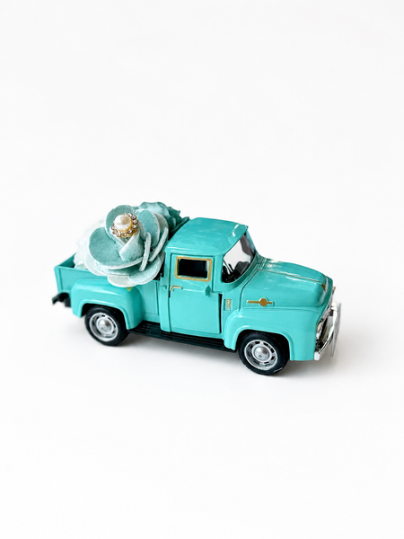Track Car Wedding Favors, Turquoise Car Wedding Gifts for Guests, Baby Shower, Personalized Party Favors, Custom Bride Shower Favors