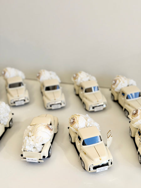 Personalized Car Wedding Keepsakes, White Guest Gifts, Baby Shower, Custom Bride Shower Favors