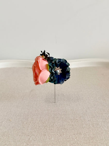 Coral and Navy Blue Wedding Corsage, Bridesmaid Corsage, Promo Corsage Boutonnières Set