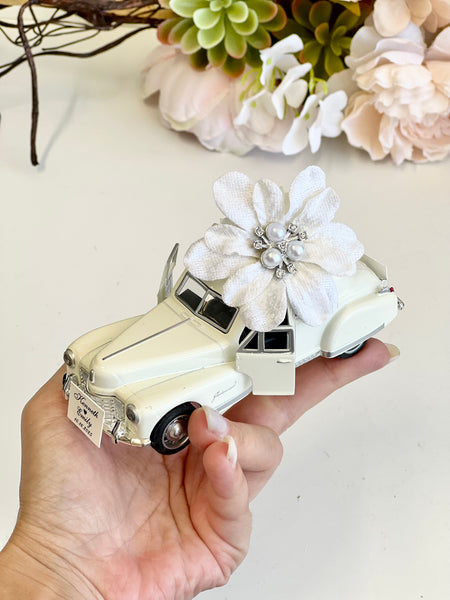 Vintage Elegance Car Wedding Favors, Retro Car Favors, Personalized Favors for Guests, Luxury Custom Favors, Bachelorette Favors