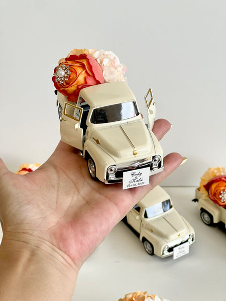 Personalized Vintage Car Wedding Keepsakes, Orange Guest Gifts, Baby Shower, Custom Bride Shower Favors