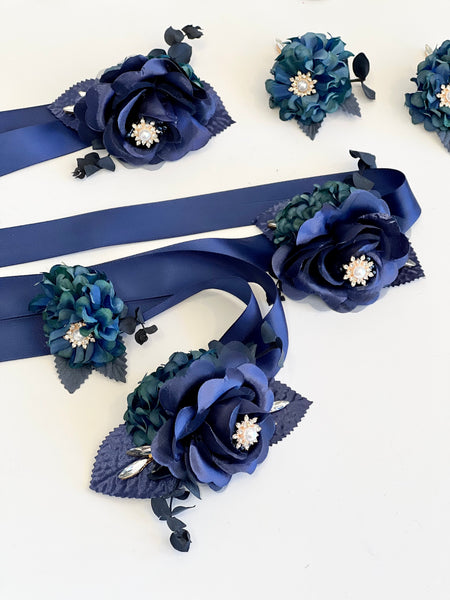 Navy Blue Corsage and Boutonnieres Set, Wedding Corsages, Wrist Corsage, Elegance Wedding Corsage, Bridesmaids Corsage, Bridal Bracelets