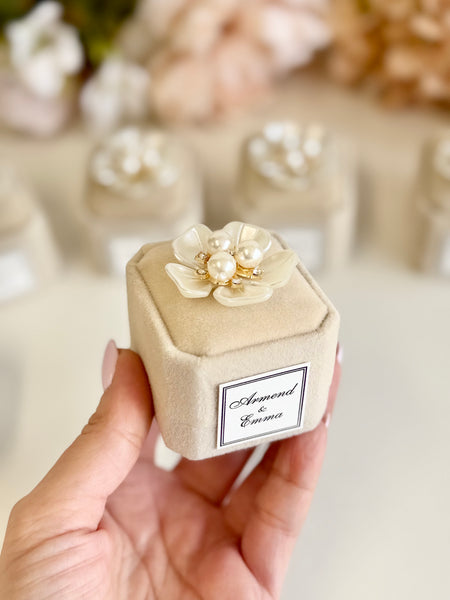 6 pcs Personalized Baptism Favor with Cross Necklace, Christening Guest Gift, Custom Name Baptism Box, Religious Party Favors