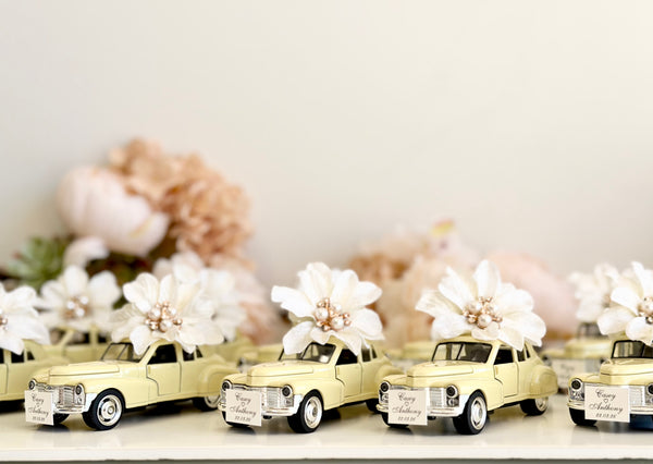 Vintage Elegance Car Wedding Favors, Retro Car Favors, Personalized Favors for Guests, Luxury Custom Favors, Bachelorette Favors