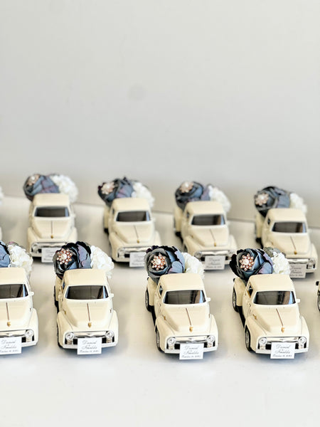 Car Wedding Favors, Car Wedding Favors for Guests, Baby Shower, Personalized Party Favors, Vintage Wedding Gifts, Custom Bride Shower Favors