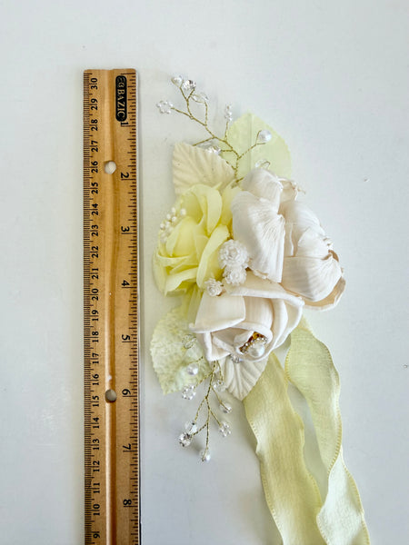 Light Yellow Corsage and Boutonniere Set, Ivory Prom Party Corsage Set