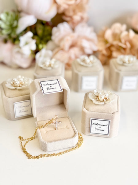 6 pcs Personalized Baptism Favor with Cross Necklace, Christening Guest Gift, Custom Name Baptism Box, Religious Party Favors