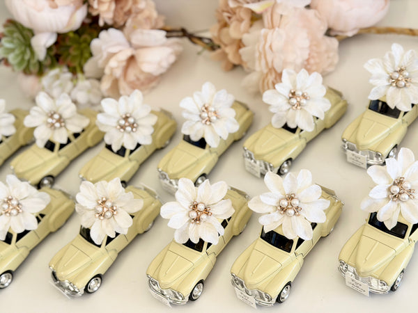 Vintage Elegance Car Wedding Favors, Retro Car Favors, Personalized Favors for Guests, Luxury Custom Favors, Bachelorette Favors