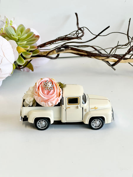 Car Wedding Favors, Car Wedding Favors for Guests, Baby Shower, Personalized Party Favors, Blush Wedding Gifts, Custom Bride Shower Favors