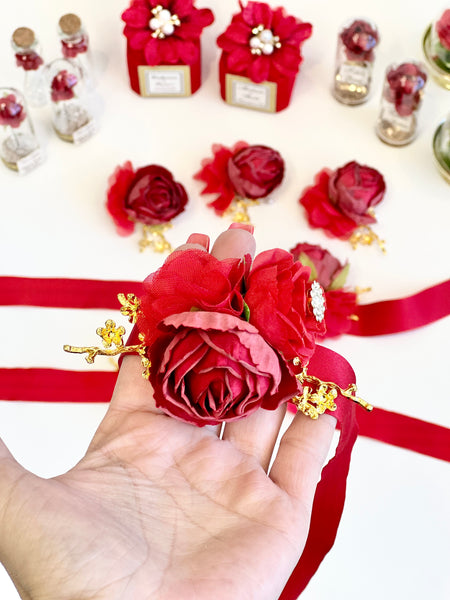 Red Corsage and Boutonnières Set, Wedding Wrist Corsage, Bridesmaids Corsage, Bridal Bracelets, Prom Flower, Mother of Bride Corsage