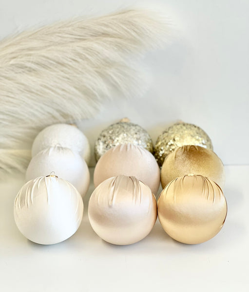 9 pcs Luxury Gold & White Christmas Ornaments, Mix of Velvet Satin Glitter Textured Balls, Elegant Holiday Tree Decorations, Christmas Gifts