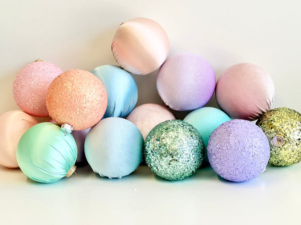 15 pcs Pastel Christmas Ornaments, Mix of Velvet Satin Glitter Textured Balls, Elegant Holiday Tree Decorations, Christmas Gifts