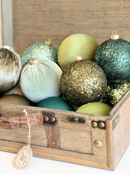 12 pcs Luxury Green Shads Christmas Ornaments, Mix of Velvet Satin Glitter Textured Balls, Elegant Holiday Tree Decorations, Christmas Gifts
