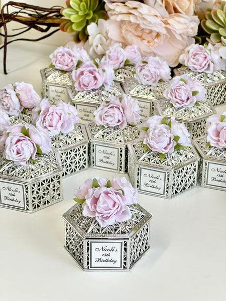 10 pcs Wedding Favors for Guests, Wedding Favors Boxes, Silver Boxes, Party Favors, Baby Shower Favors, Quinceañera Favors, Souvenir (Copy)