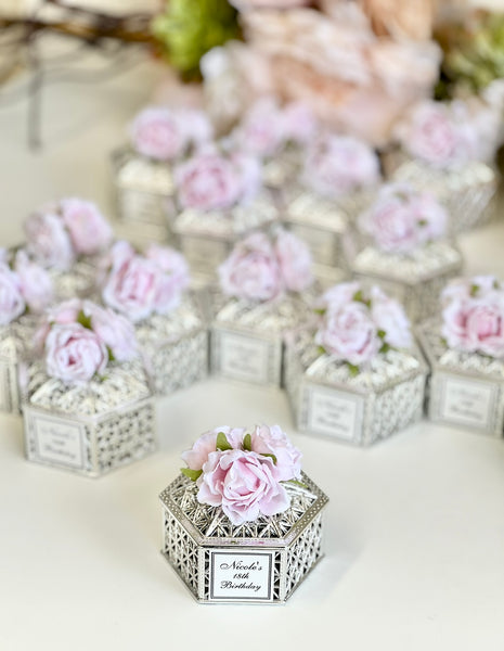 10 pcs Wedding Favors for Guests, Wedding Favors Boxes, Silver Boxes, Party Favors, Baby Shower Favors, Quinceañera Favors, Souvenir (Copy)