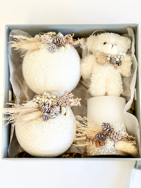 4 pcs Christmas Ornament, Christmas Candles, Rustic Christmas, Christmas Gift for Her, Christmas Bulbs, Handmade Balls, Christmas Decoration