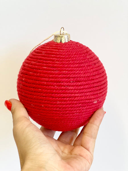Handmade Yarn Christmas Ornaments: Rustic Red & White Balls, Set of 4