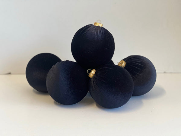 Black Velvet Christmas Ornament Set: Custom Holiday Balls (6 pcs)