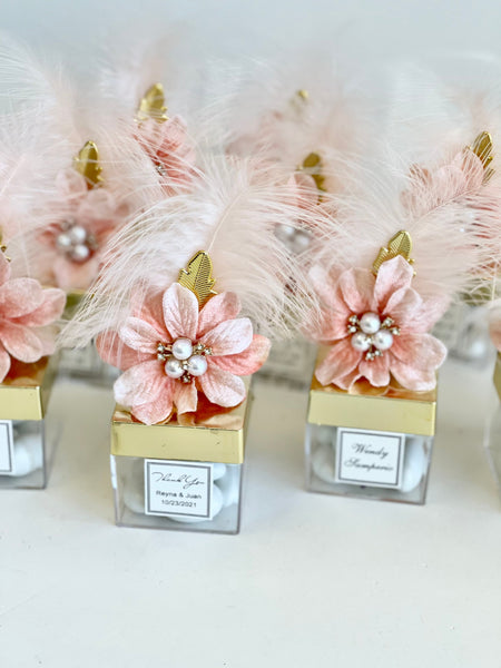 5 pcs Wedding Favors, Favors, Favors Boxes, Wedding Favors for Guests, Baby Shower, Baptism Favors, Feather Favors, Custom Favors, Sweet 16