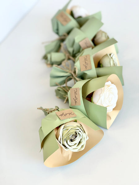 10 Wedding favors for guests, Wedding favors, Mini bouquets , Favors, Saga green favors, Baby shower, Personalized favors, Rustic favors