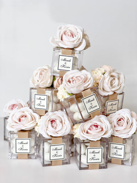 5 pcs Blush Pink Acrylic Favor Boxes – Custom Guest Gifts with Flowers for Weddings, Baptisms & Birthdays
