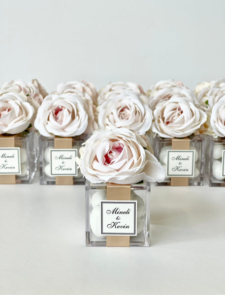 5 pcs Blush Pink Acrylic Favor Boxes – Custom Guest Gifts with Flowers for Weddings, Baptisms & Birthdays