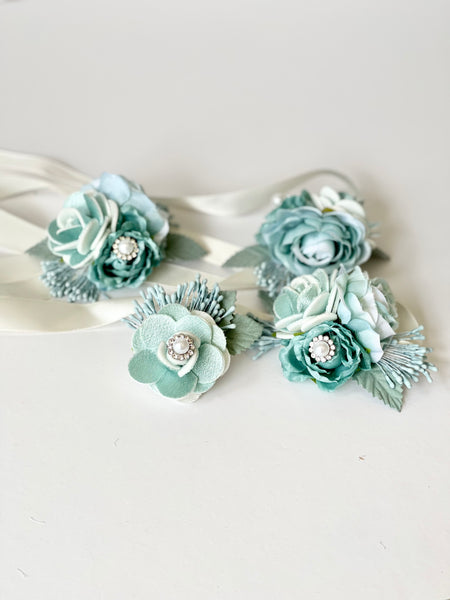 Wedding Corsages, Wrist Corsage, Rustic Wedding Corsage, Teal Corsage, Boutonniere, Bridesmaids Corsage, Bridal Bracelets, Teal Boutonniere