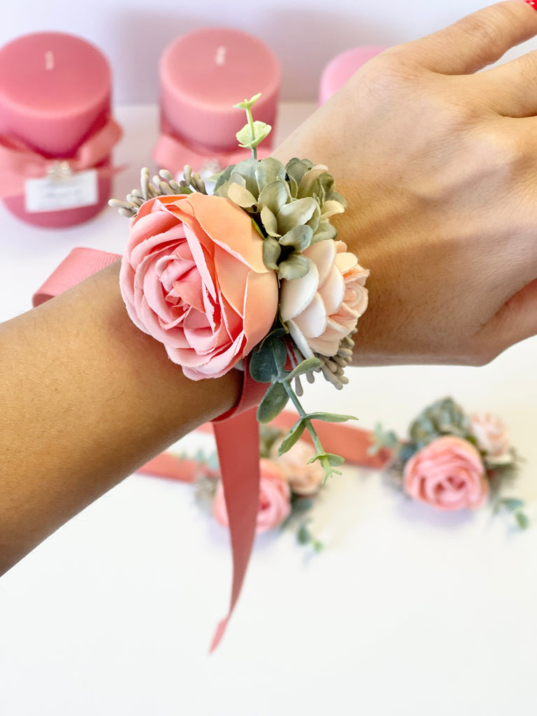 Wholesale Delicate Wrist Corsage Bracelet Bridesmaid Sisters Hand Flowers  Wedding Party Bridal Prom NEW From Beasy110, $20.05 | DHgate.Com
